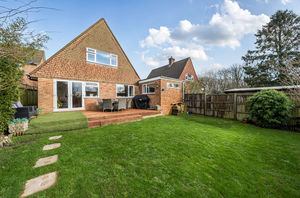 Photo 27- click for photo gallery